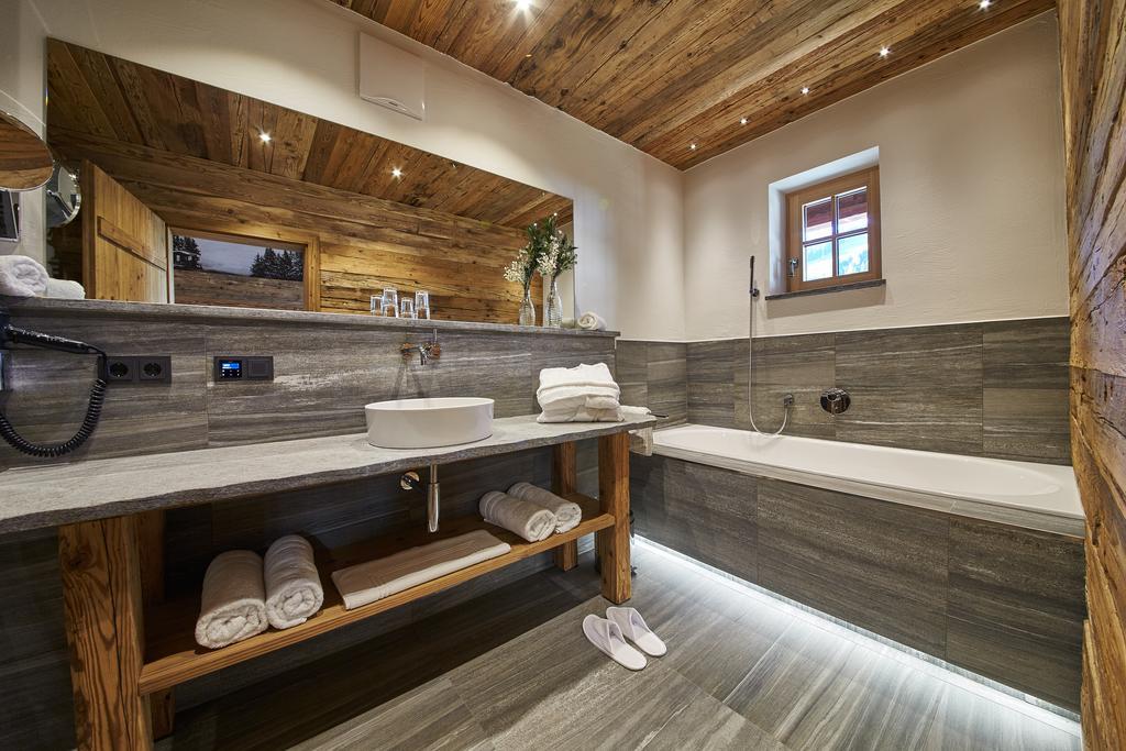 Panorama Chalets Σάαλμπαχ-Χίντεργκλεμ Δωμάτιο φωτογραφία