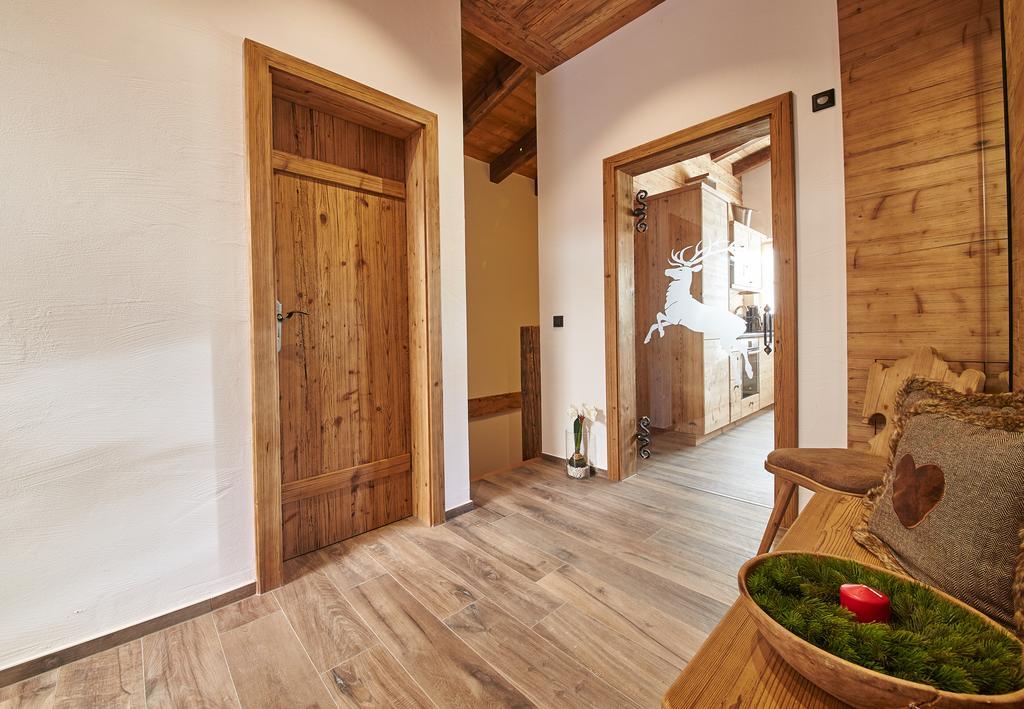 Panorama Chalets Σάαλμπαχ-Χίντεργκλεμ Δωμάτιο φωτογραφία